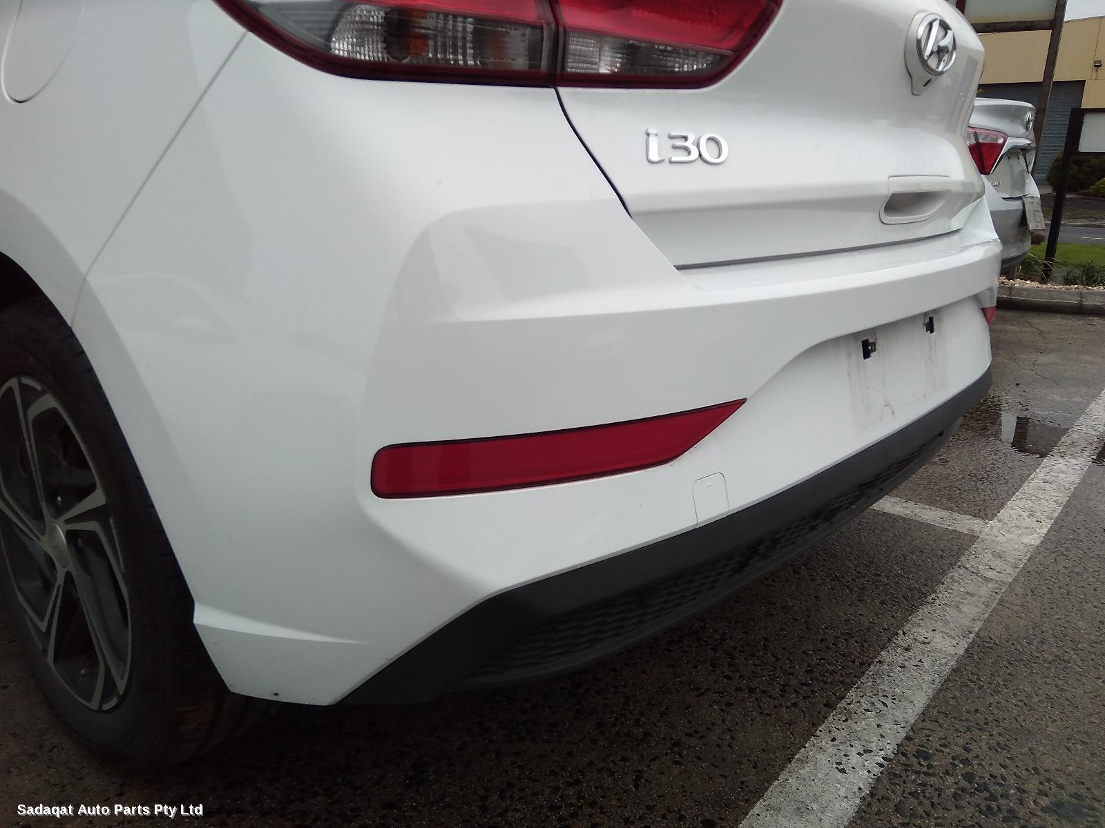 Hyundai I30 Right Indicator/fog/side