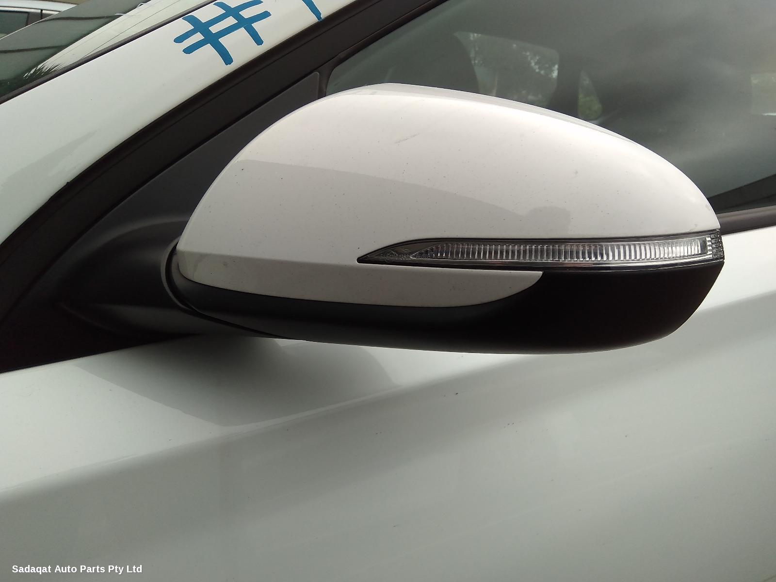 Hyundai I30 Right Indicator/fog/side