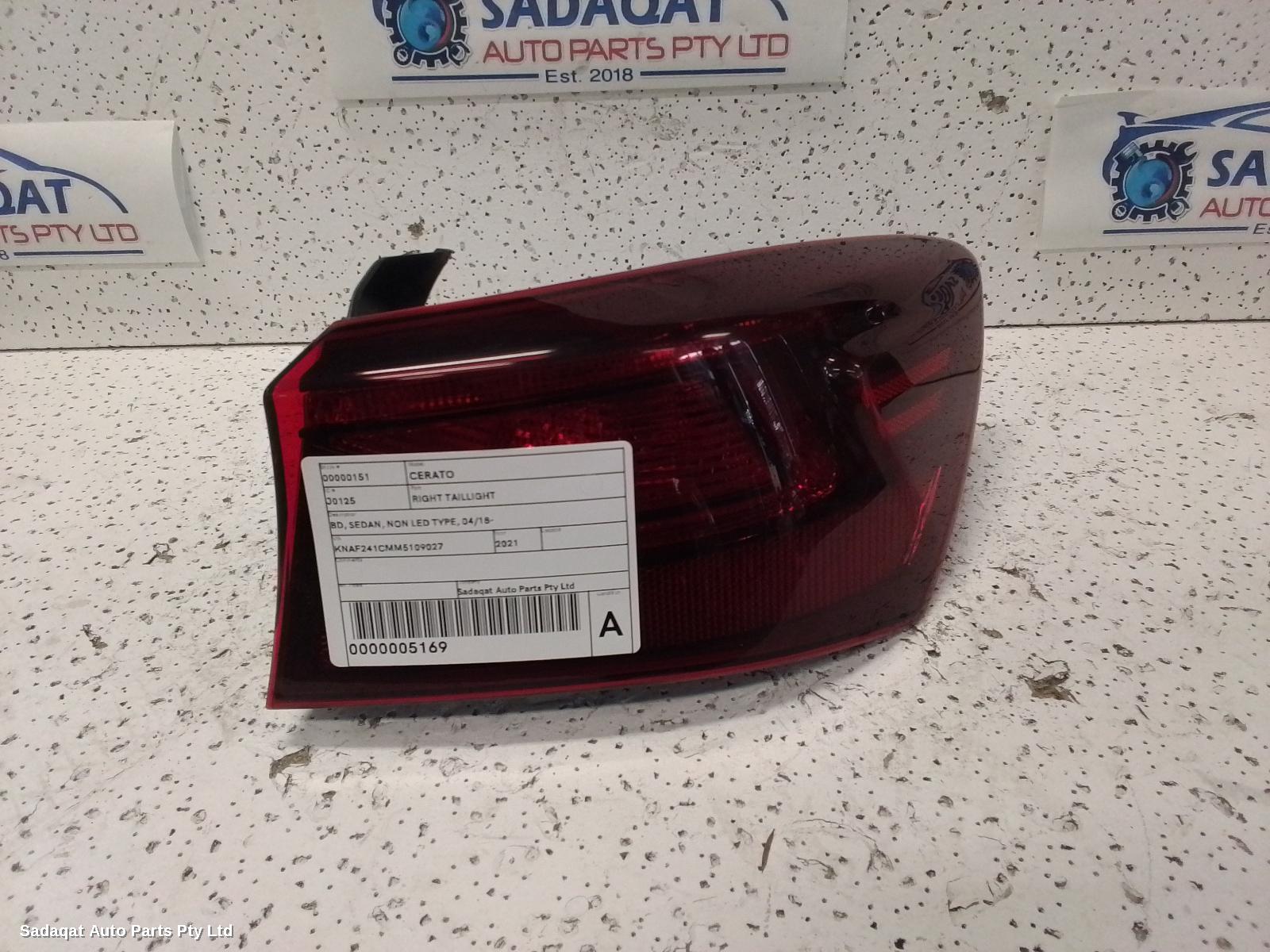 Kia Cerato Right Taillight