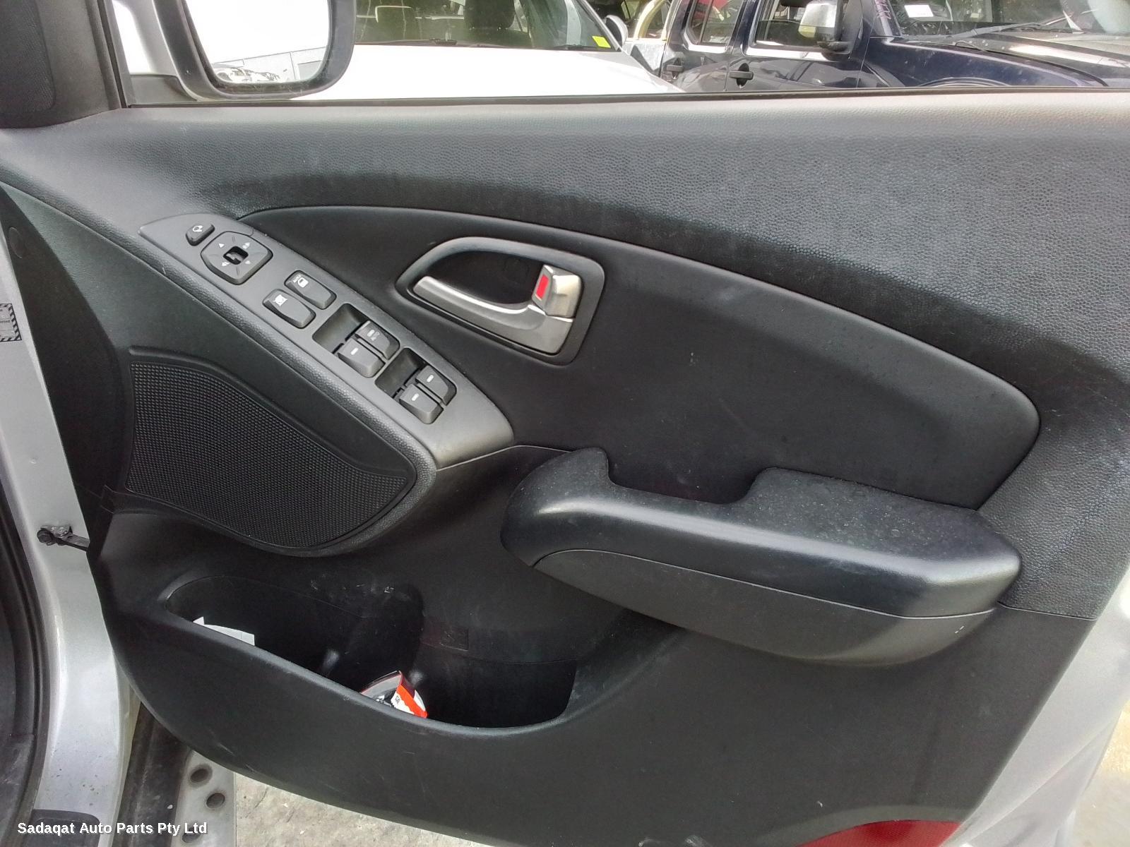 Hyundai Ix35 Left Taillight