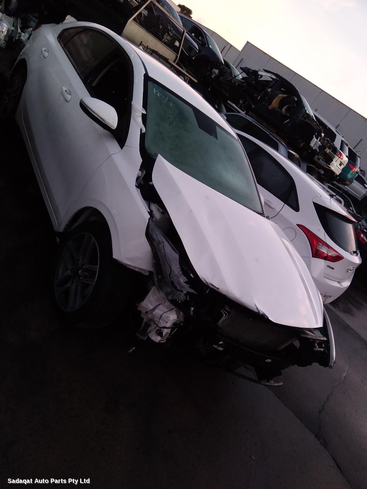 Kia Cerato Left Indicator/fog/side