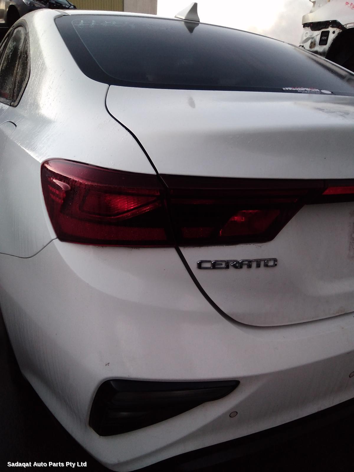 Kia Cerato Right Door Mirror