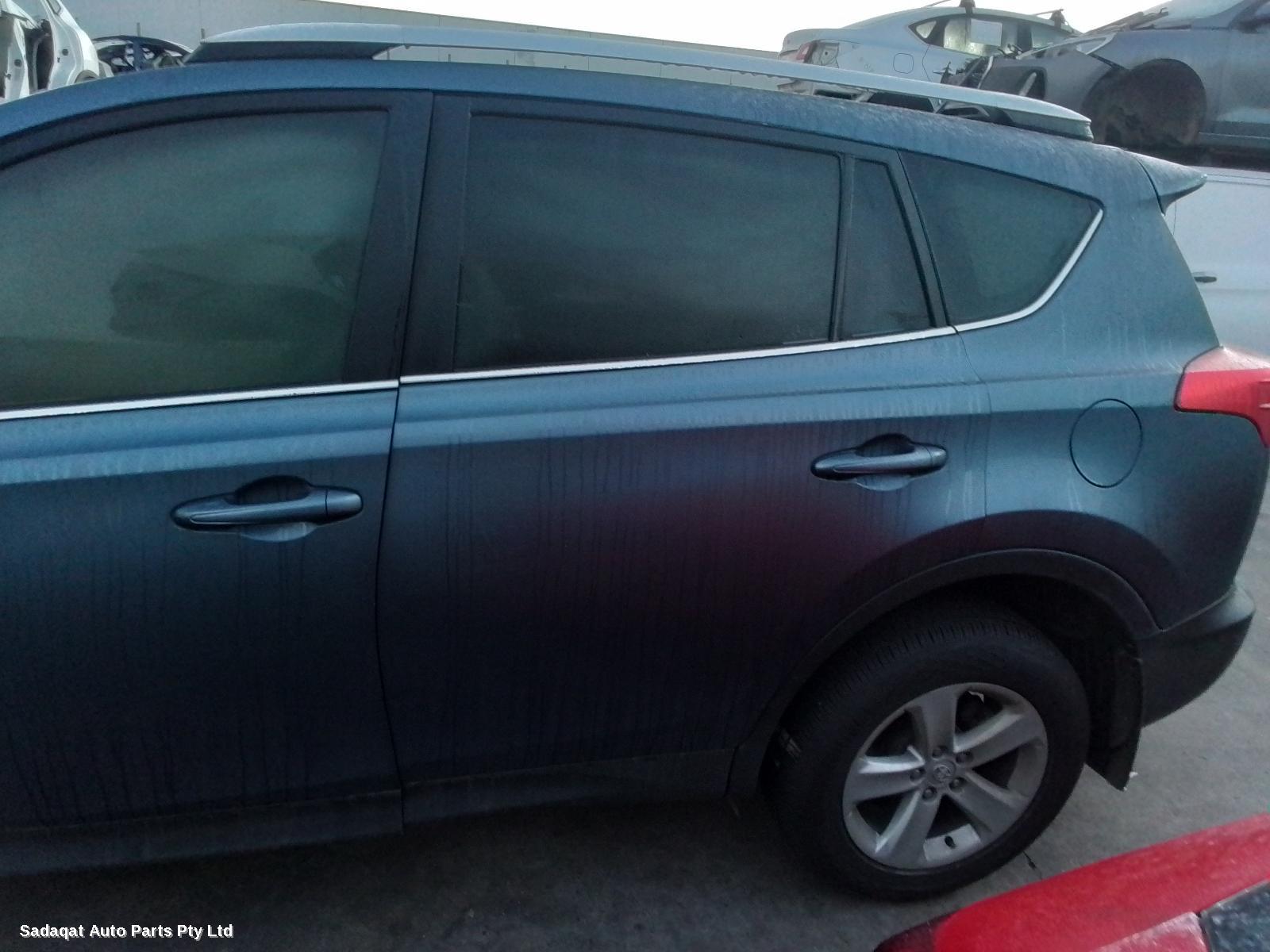 Toyota Rav4 Bonnet Lock/support