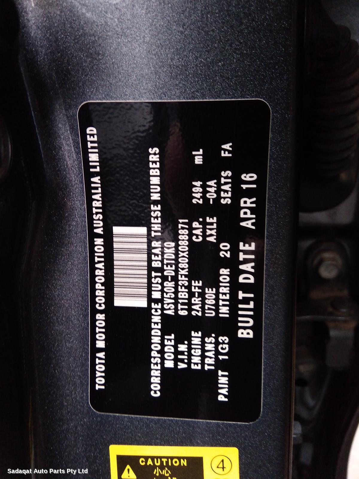 Toyota Camry Left Taillight