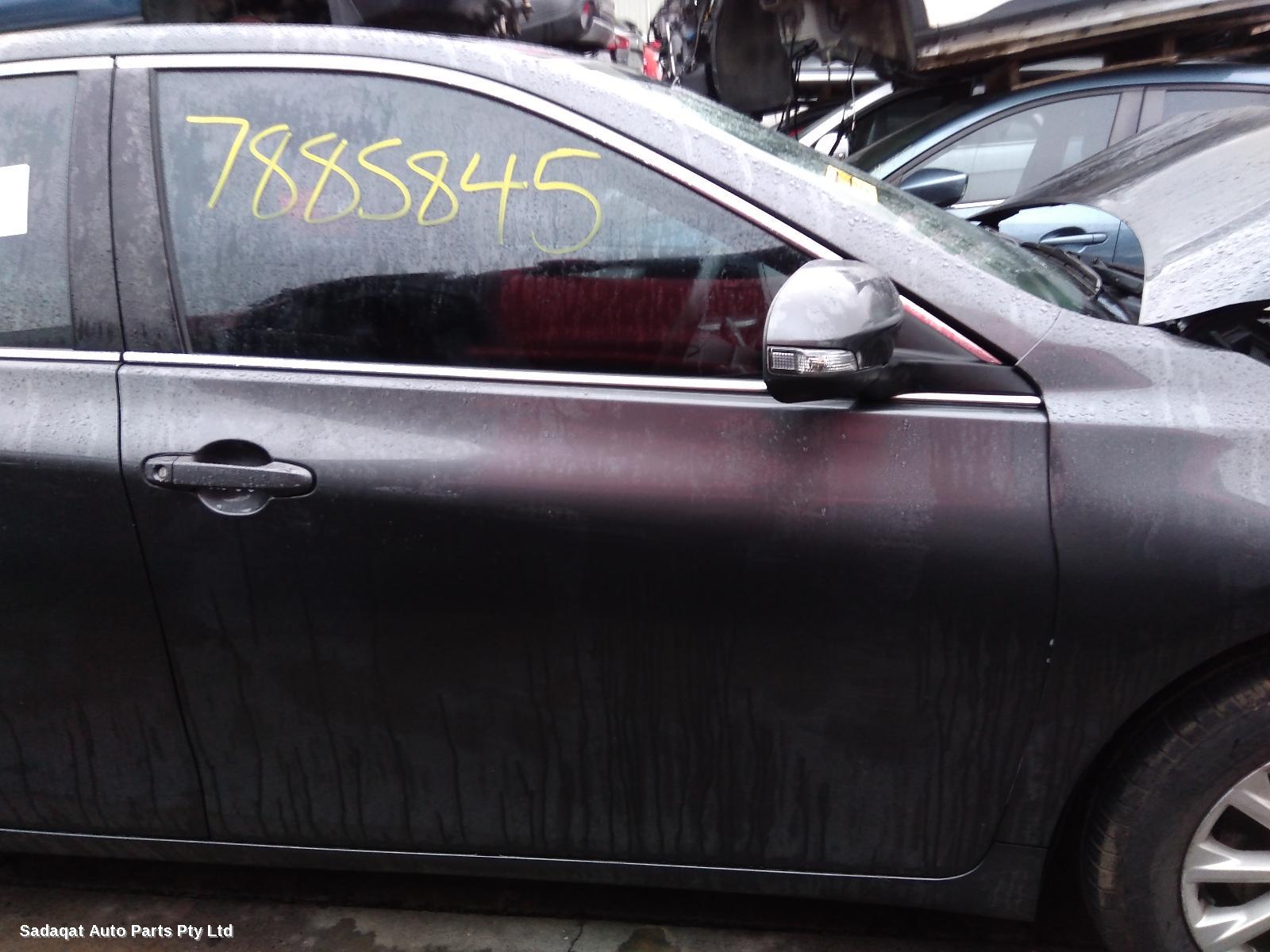 Toyota Camry Left Taillight