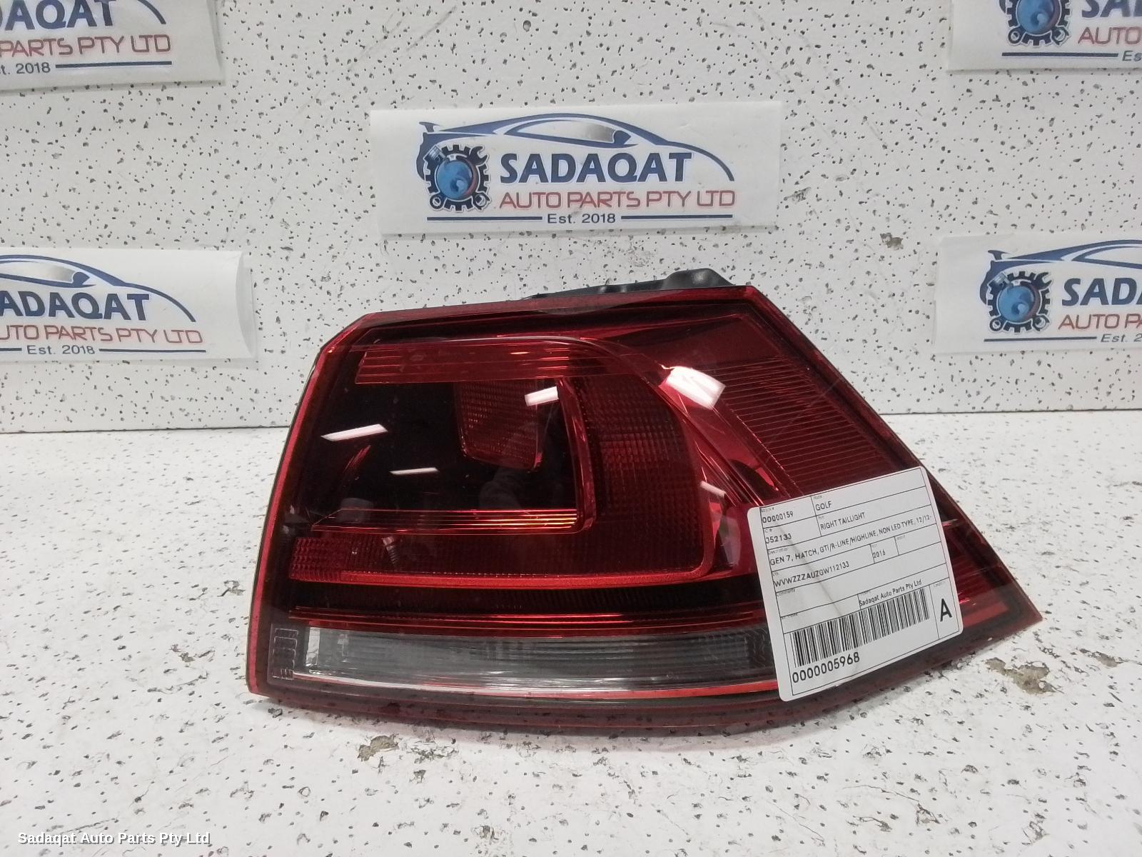 Volkswagen Golf Right Taillight
