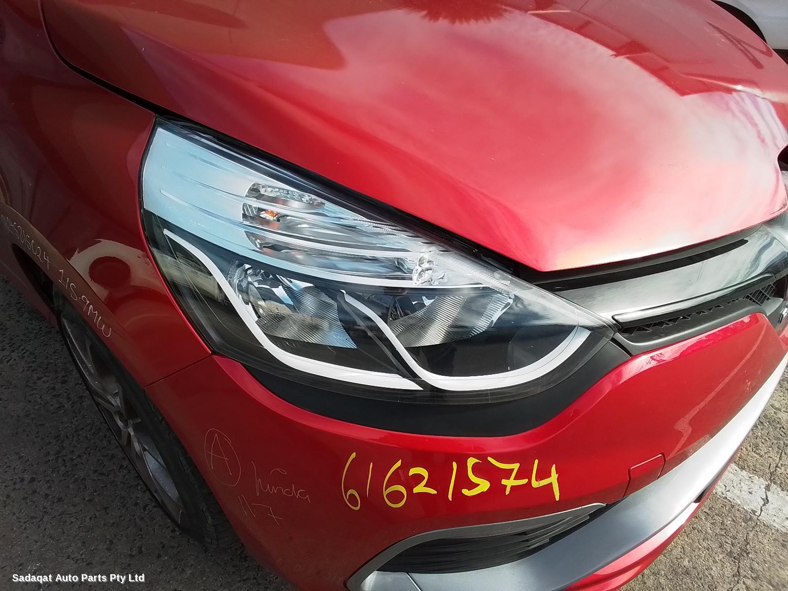 Renault Clio Left Rear Hub Assembly