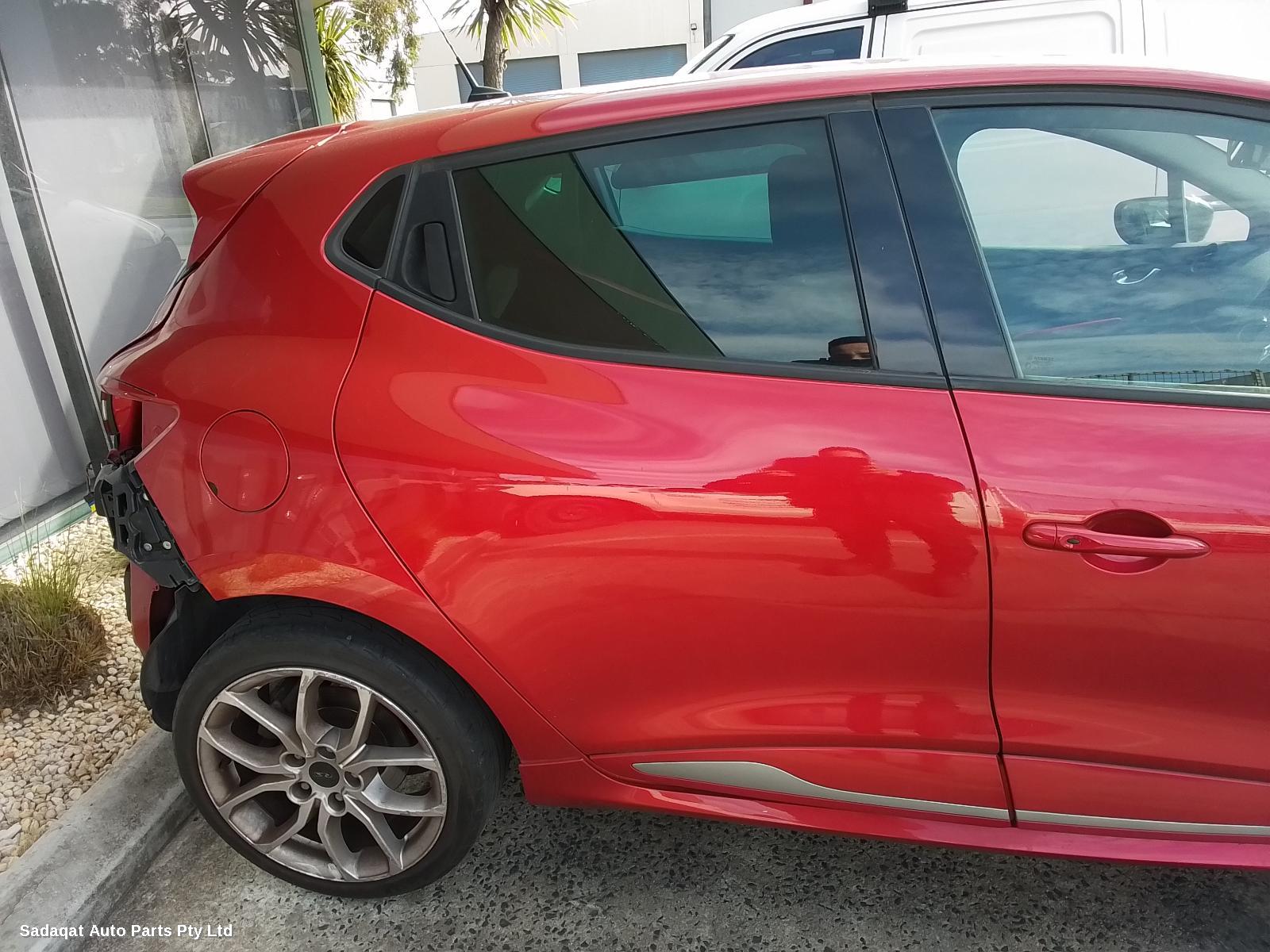 Renault Clio Left Rear Hub Assembly