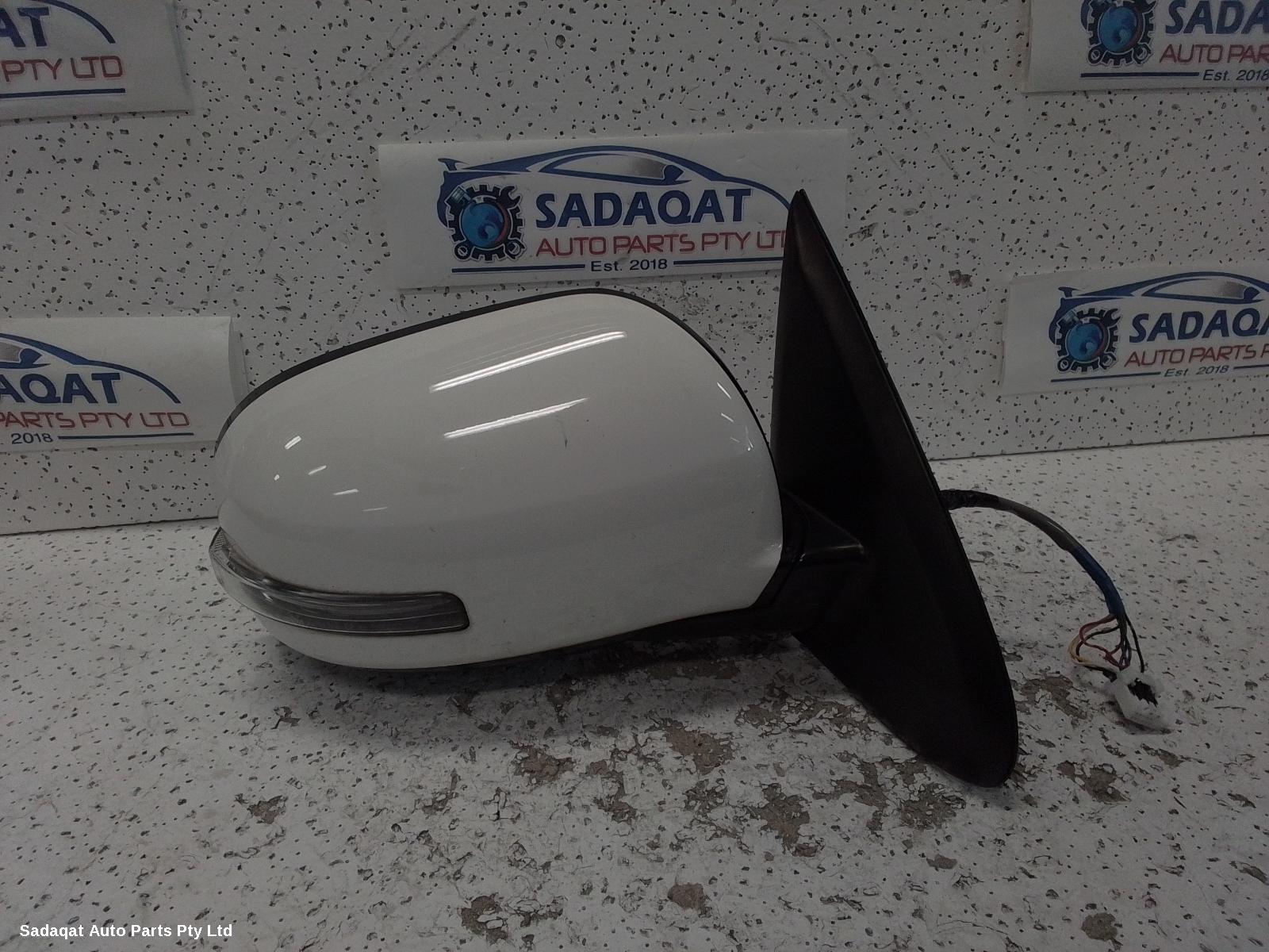 Mitsubishi Outlander Right Door Mirror