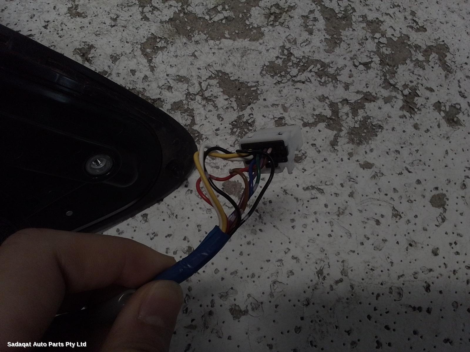 Mitsubishi Outlander Right Door Mirror