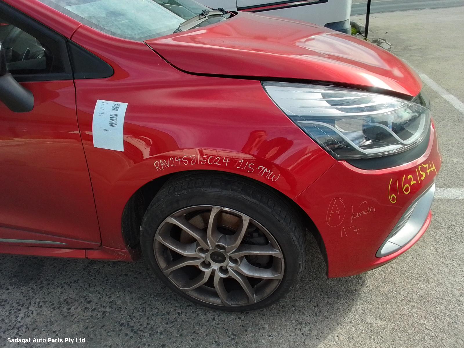 Renault Clio Left Rear Hub Assembly