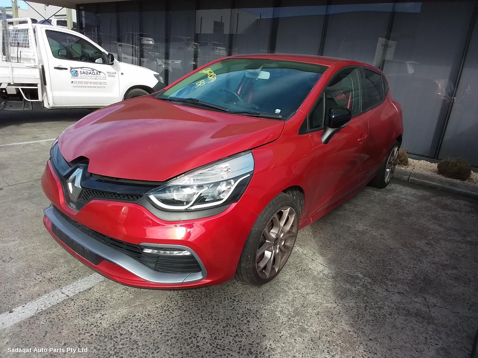 Renault Clio Left Rear Hub Assembly