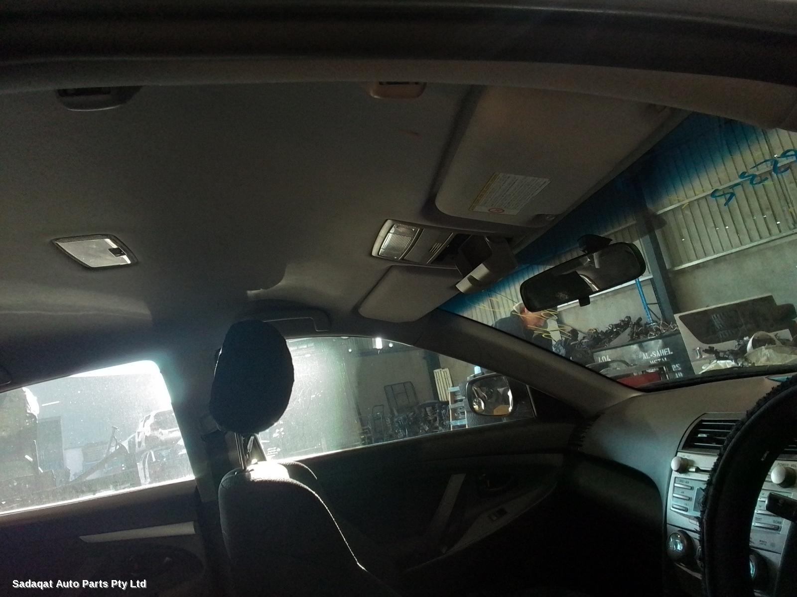 Toyota Camry Bonnet Lock/support