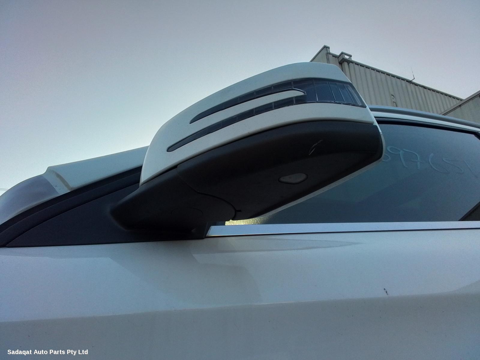 Mercedes Gla Class Left Rear Wnd Reg/motor