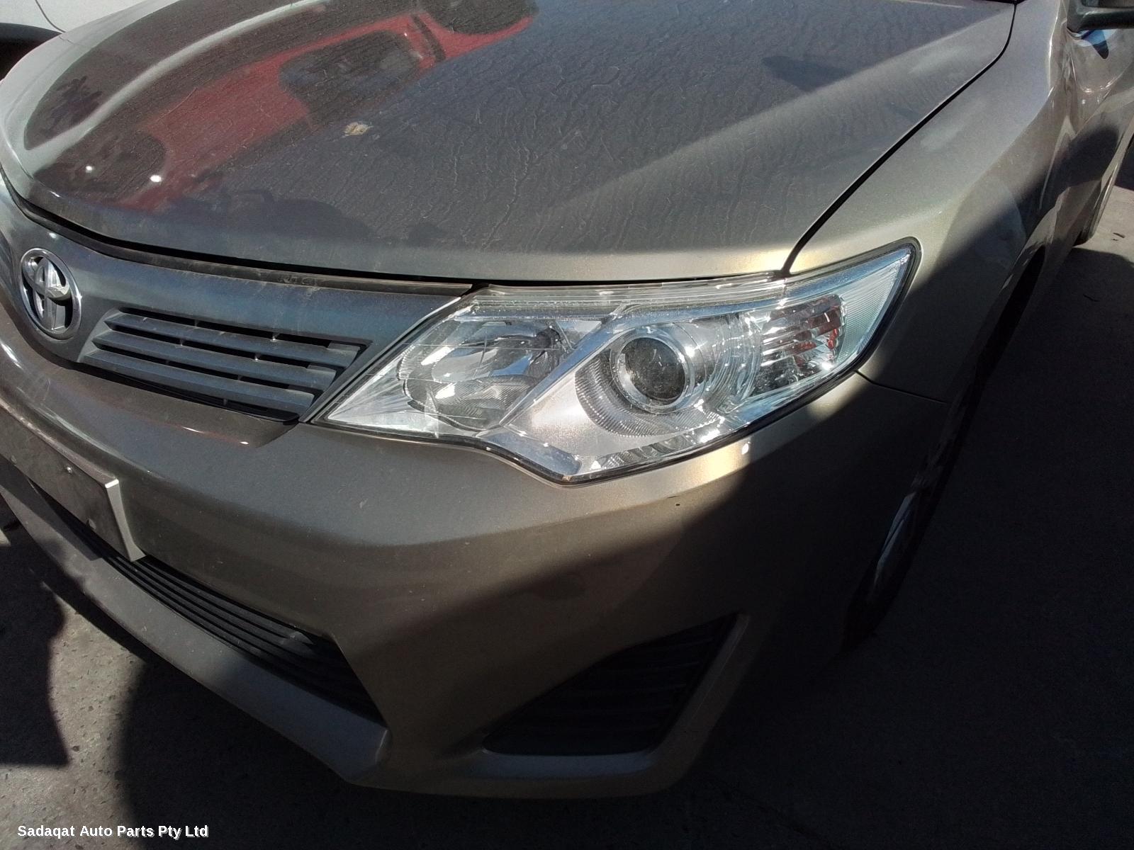 Toyota Camry Right Door Mirror