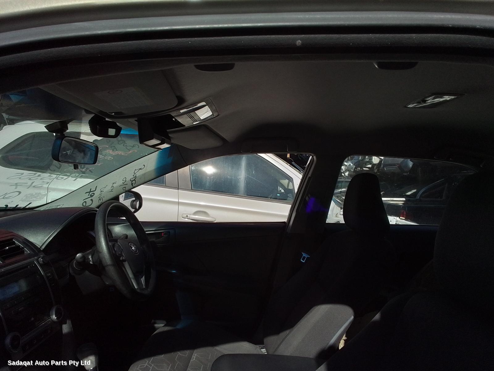 Toyota Camry Right Door Mirror