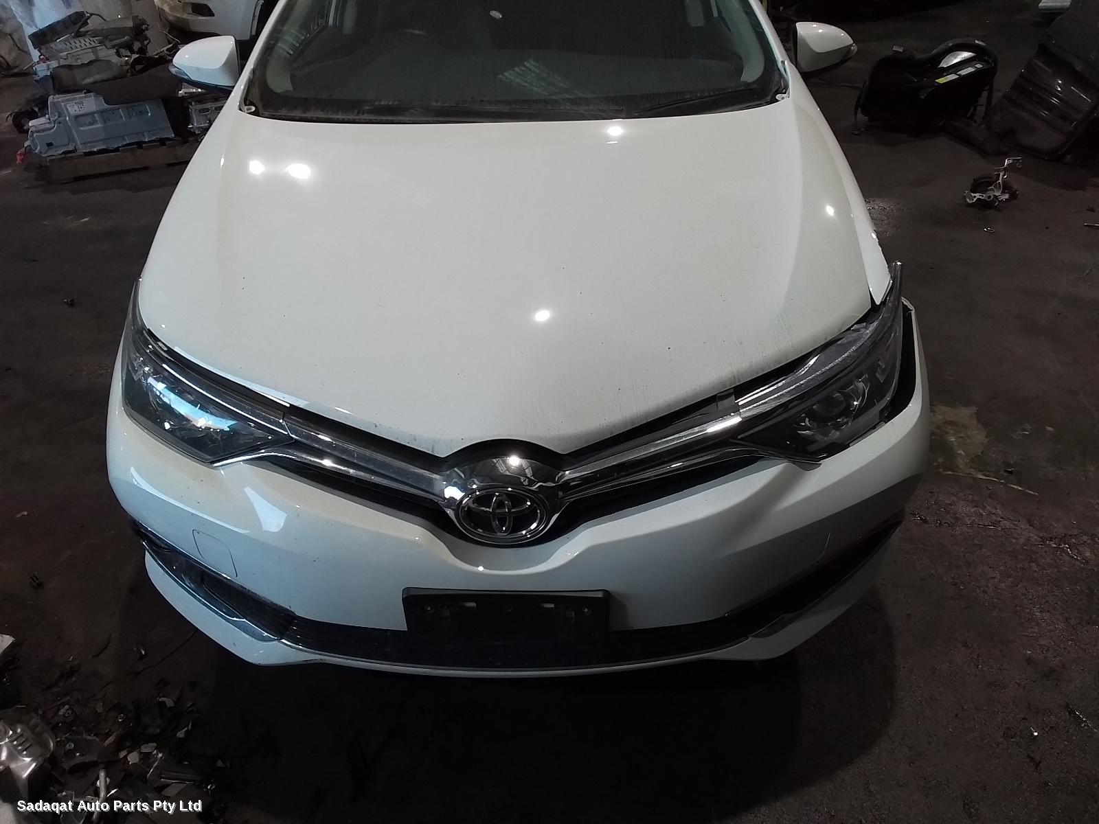 Toyota Corolla Rear Garnish