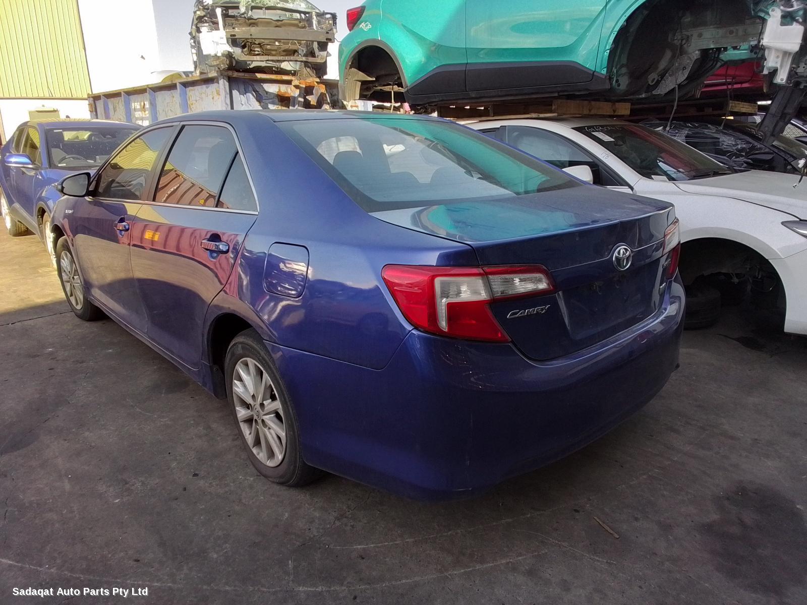 Toyota Camry Right Door Mirror