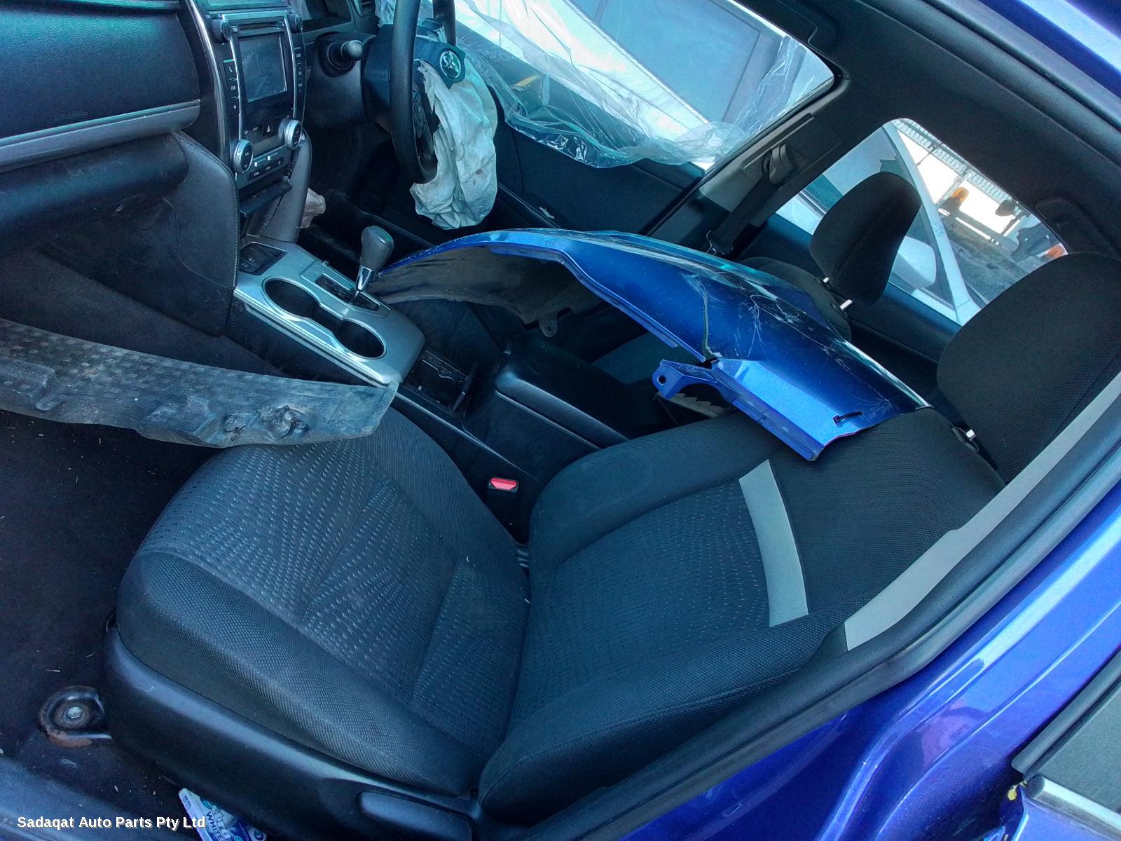 Toyota Camry Right Door Mirror