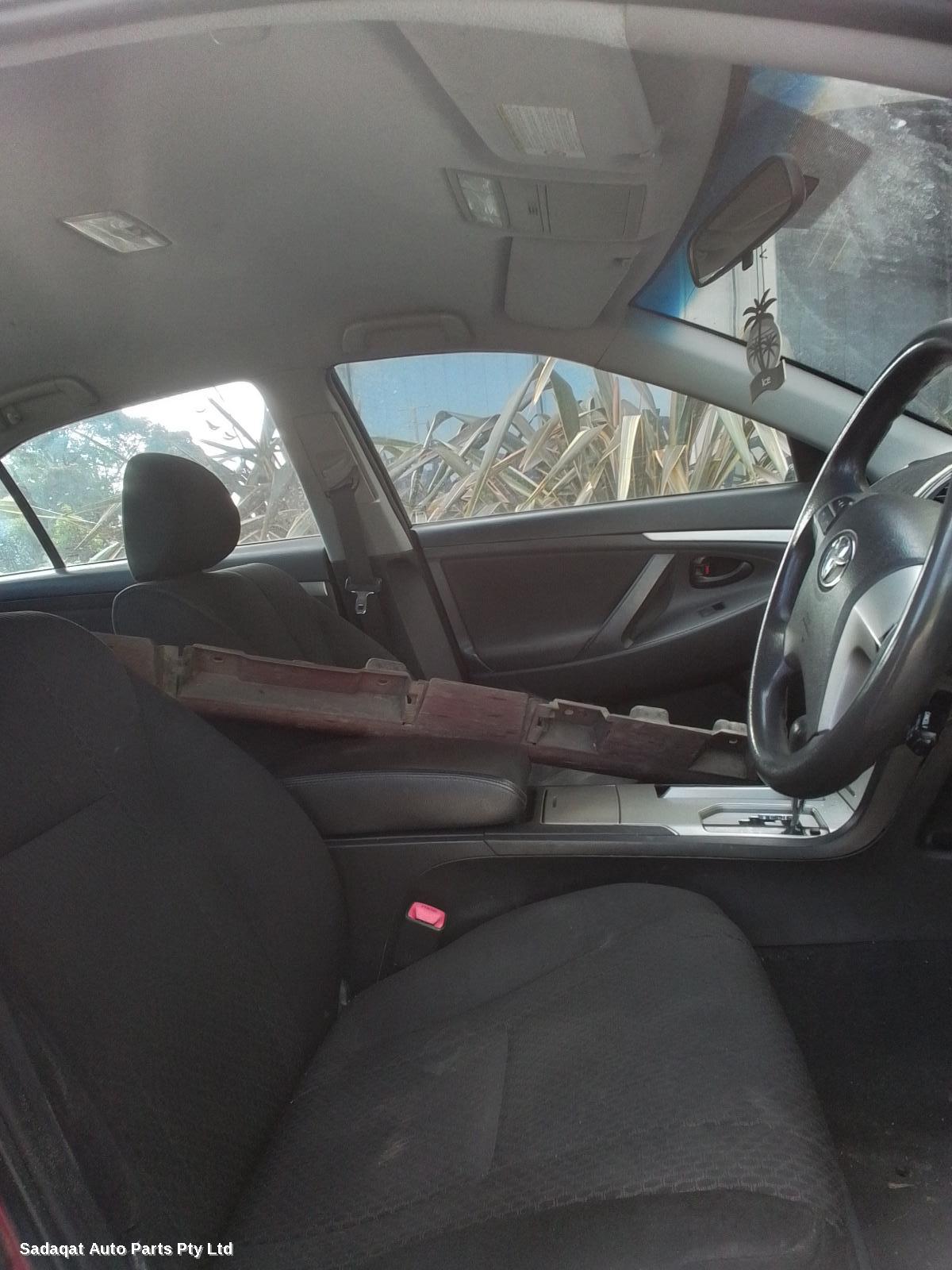 Toyota Aurion Left Taillight