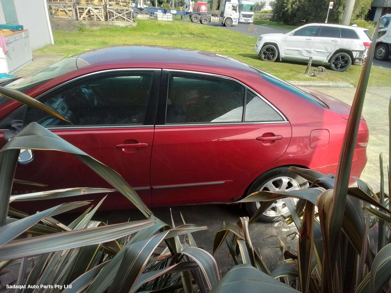 Toyota Aurion Left Taillight