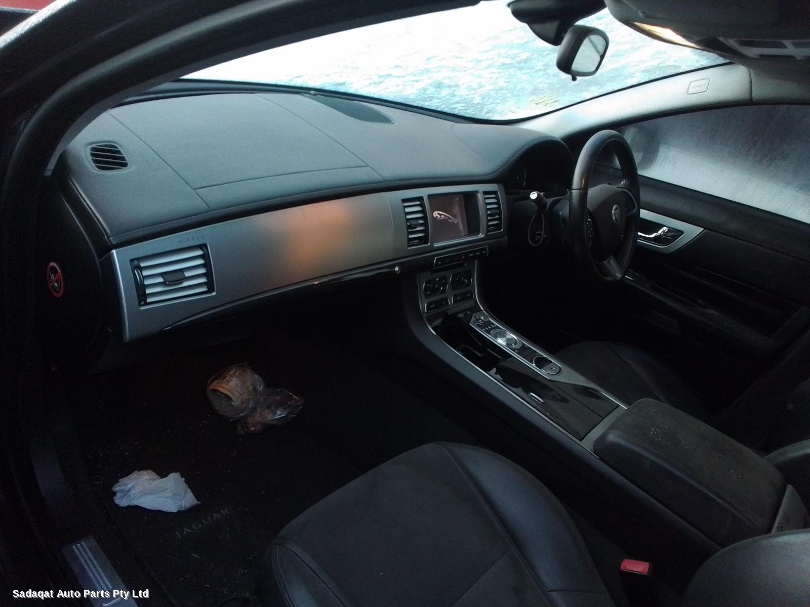 Jaguar Xf Seatbelt/stalk