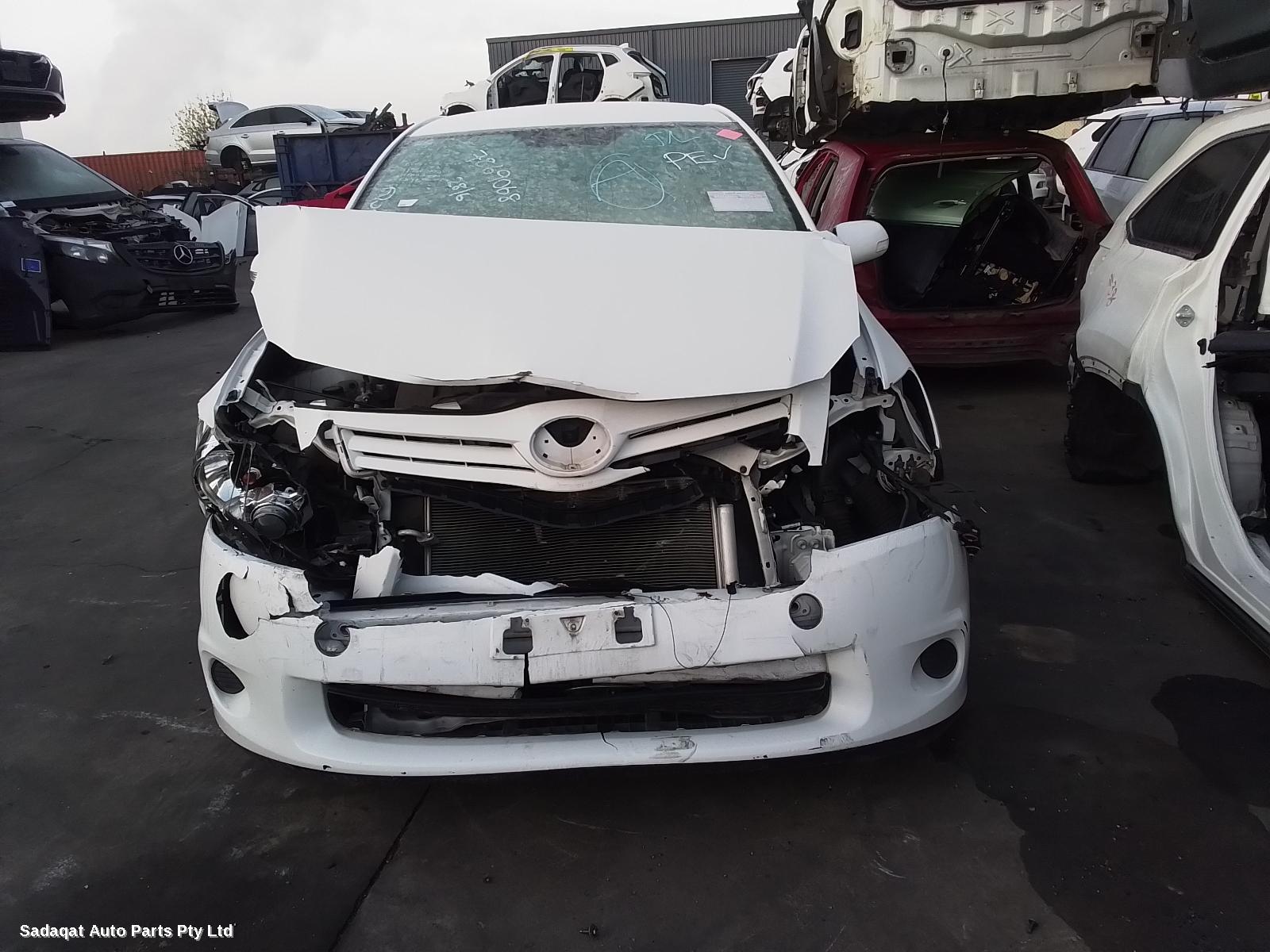 Toyota Corolla Right_rear_door_sliding