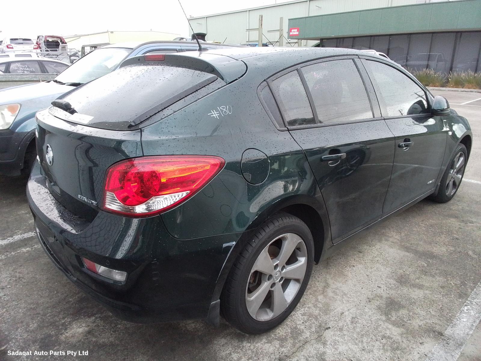 Holden Cruze Left Guard