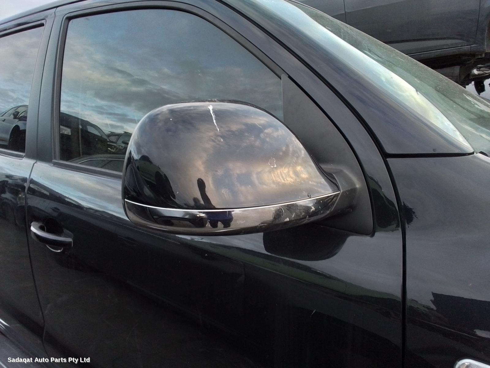 Volkswagen Amarok Seatbelt/stalk