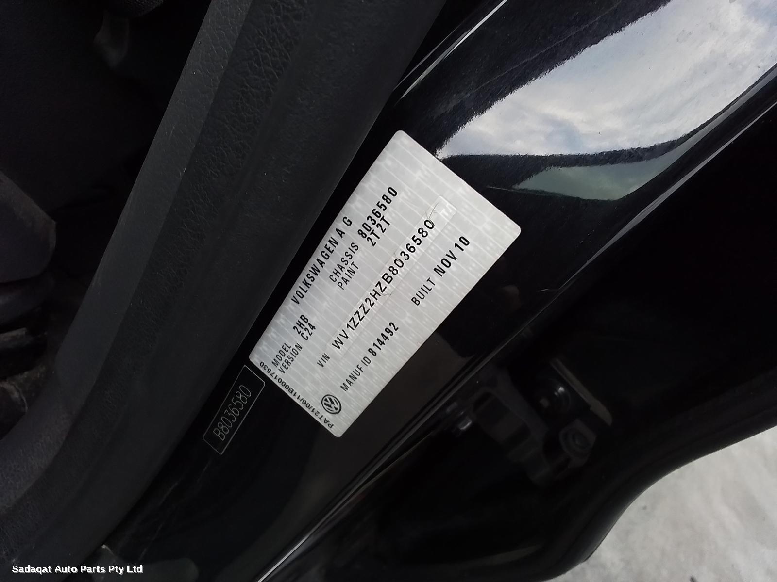 Volkswagen Amarok Seatbelt/stalk