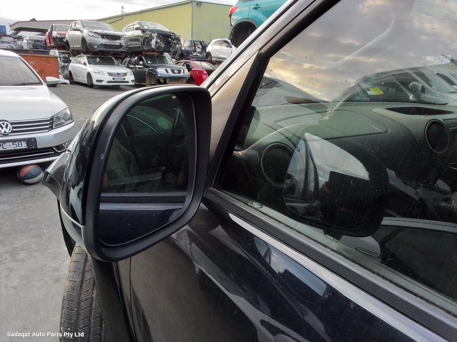 Volkswagen Amarok Seatbelt/stalk