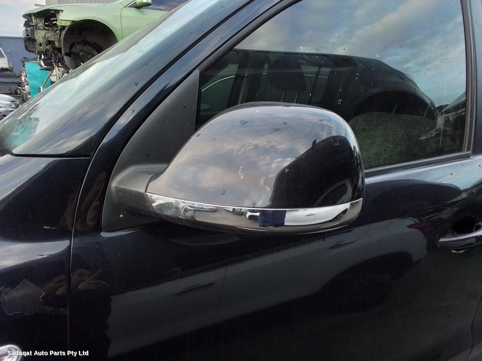 Volkswagen Amarok Seatbelt/stalk