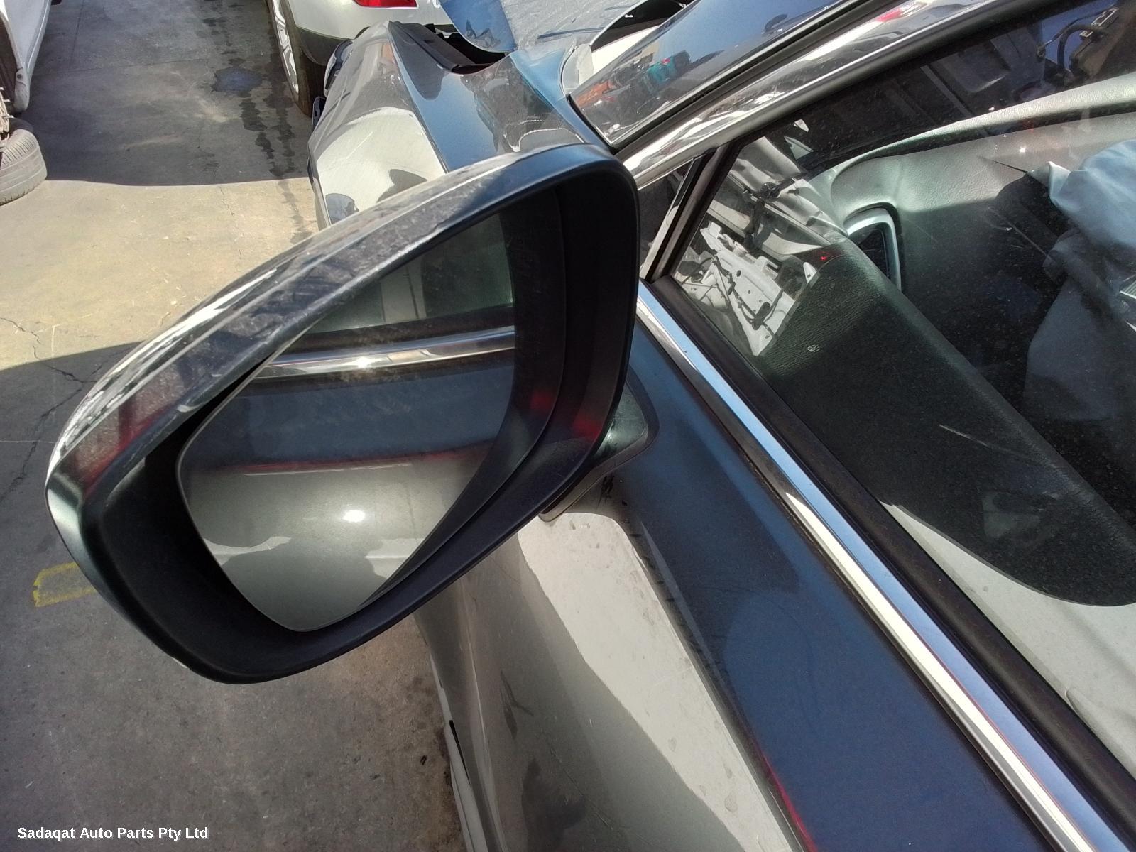 Mazda Cx9 Right Door Mirror