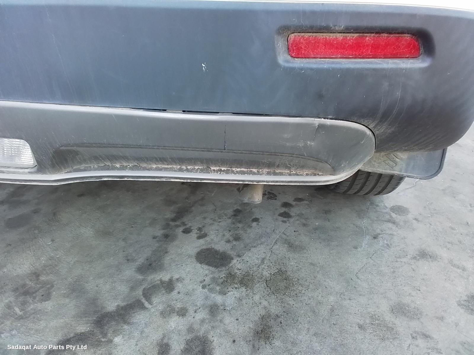 Suzuki Vitara Right Guard