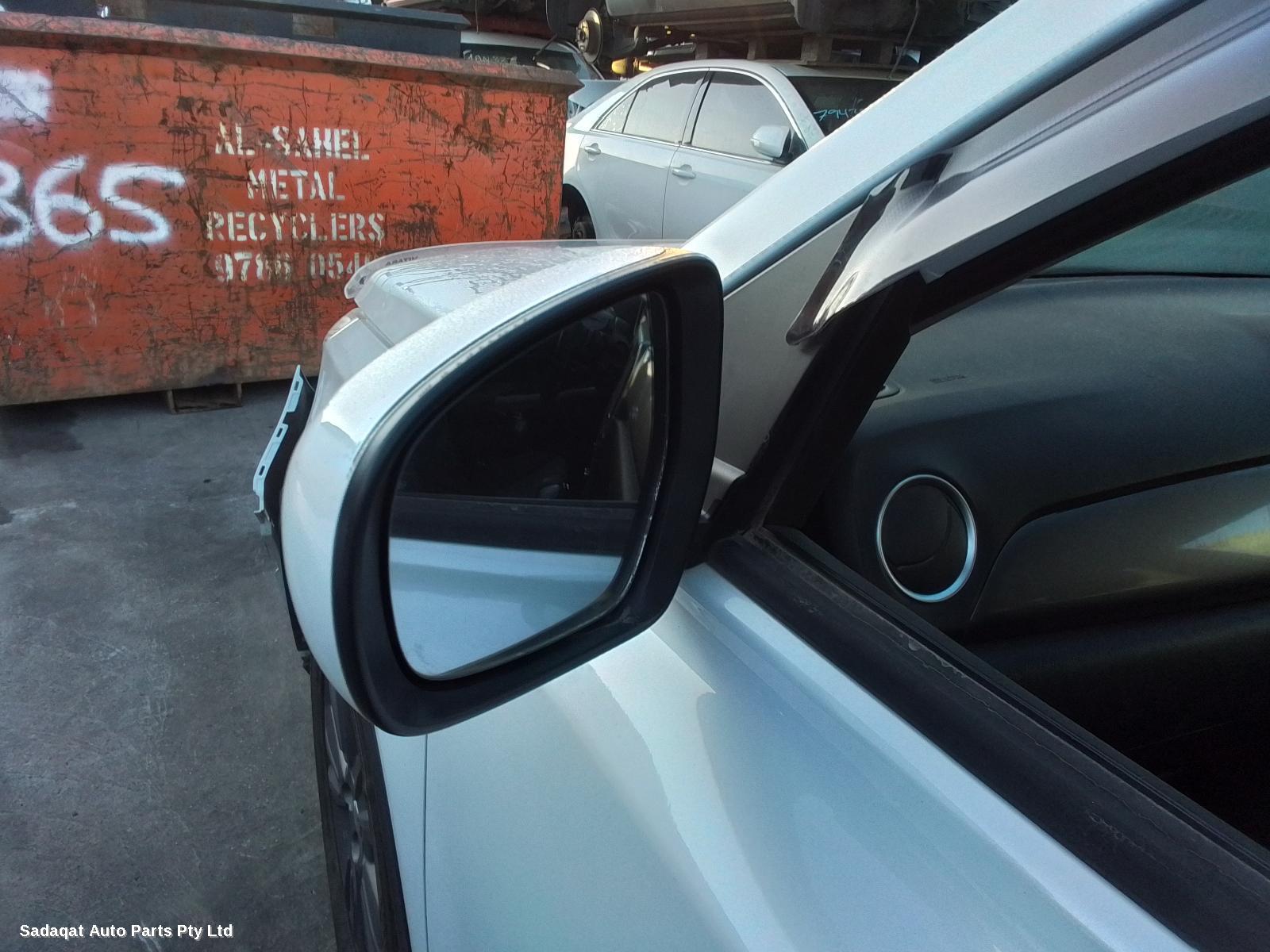 Suzuki Vitara Right Guard