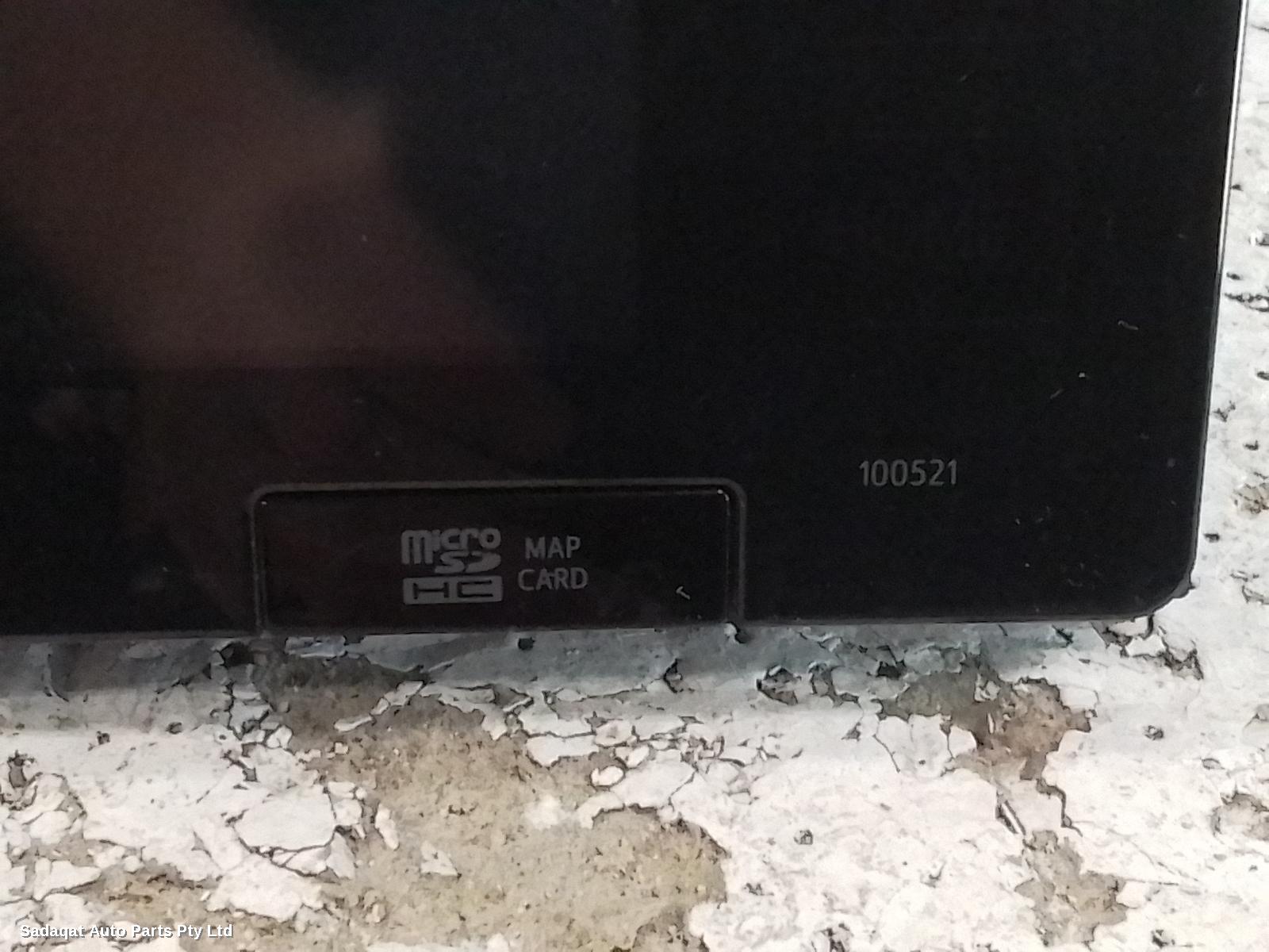 Toyota Corolla Radio/cd/dvd/sat/tv