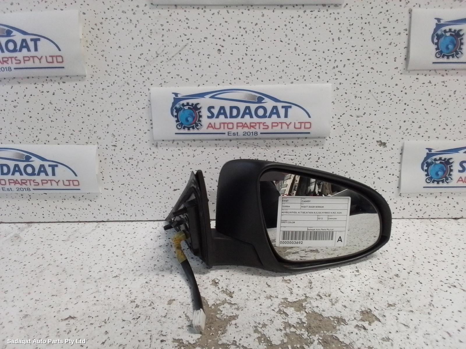 Toyota Camry Right Door Mirror