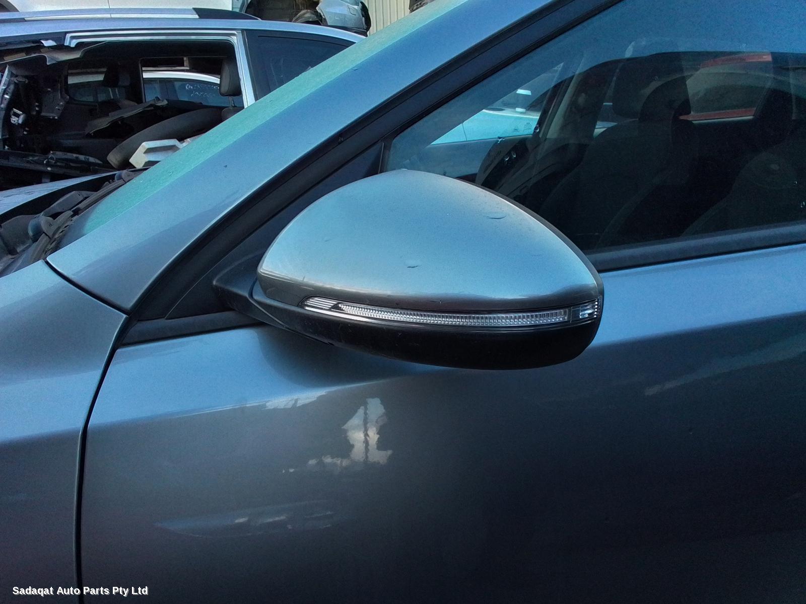 Kia Cerato Left Headlamp