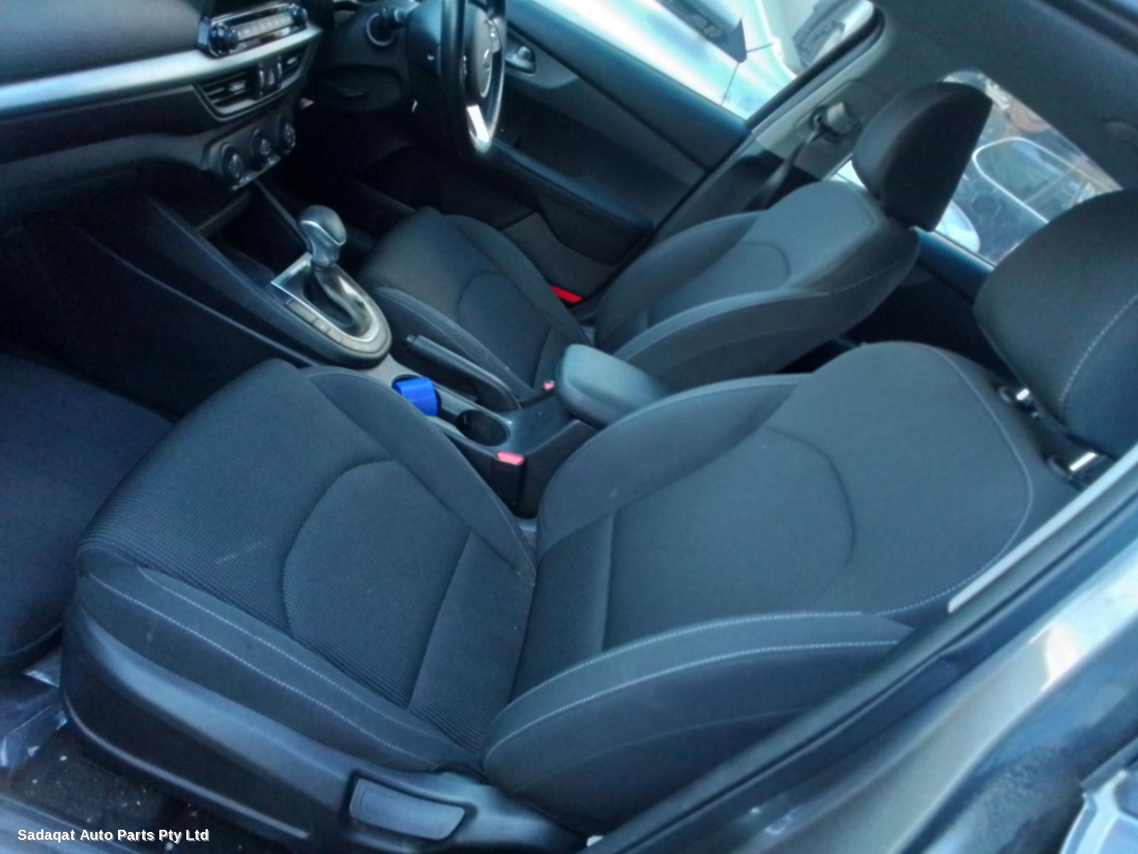 Kia Cerato Left Headlamp