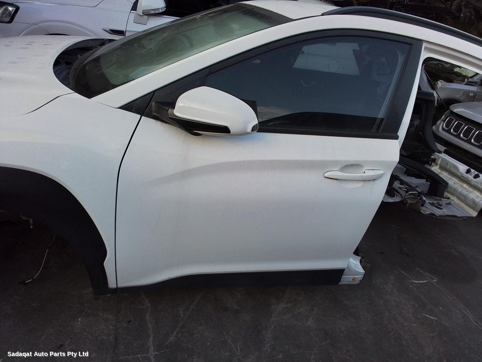 Hyundai Kona Right Guard Liner