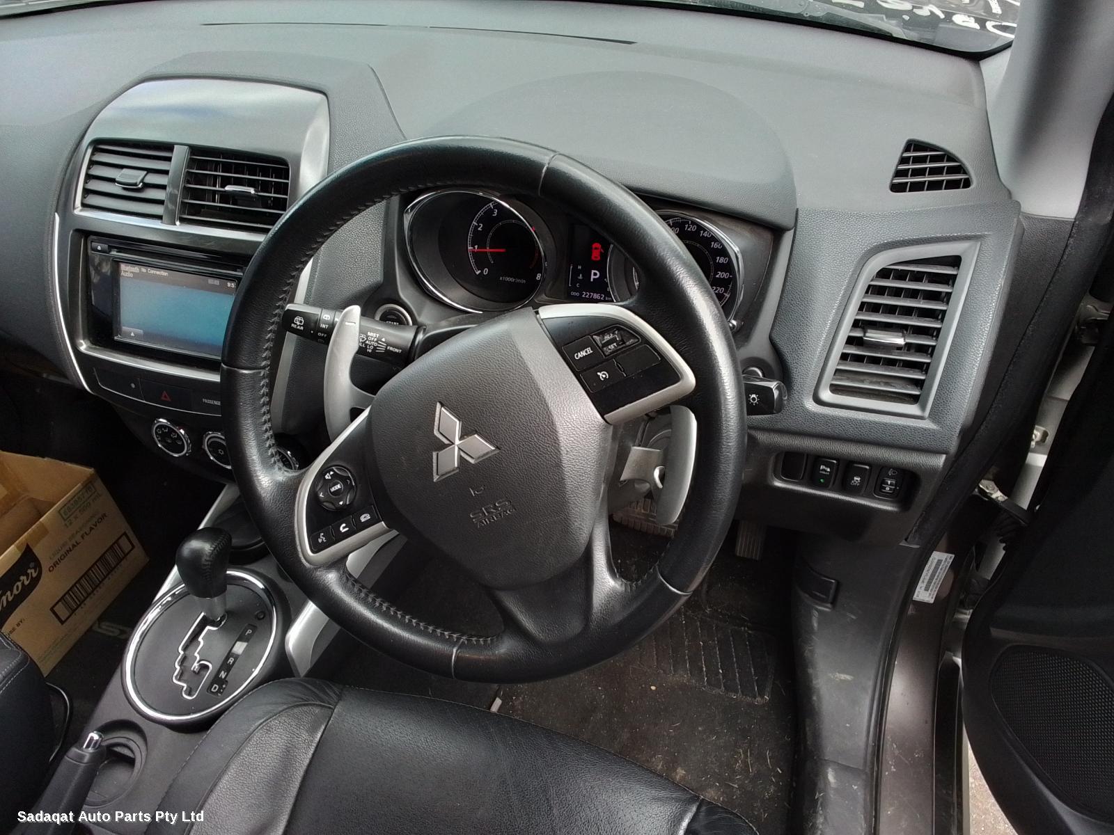 Mitsubishi Asx Left Guard