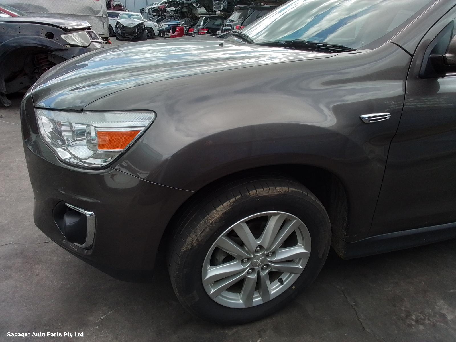 Mitsubishi Asx Left Guard