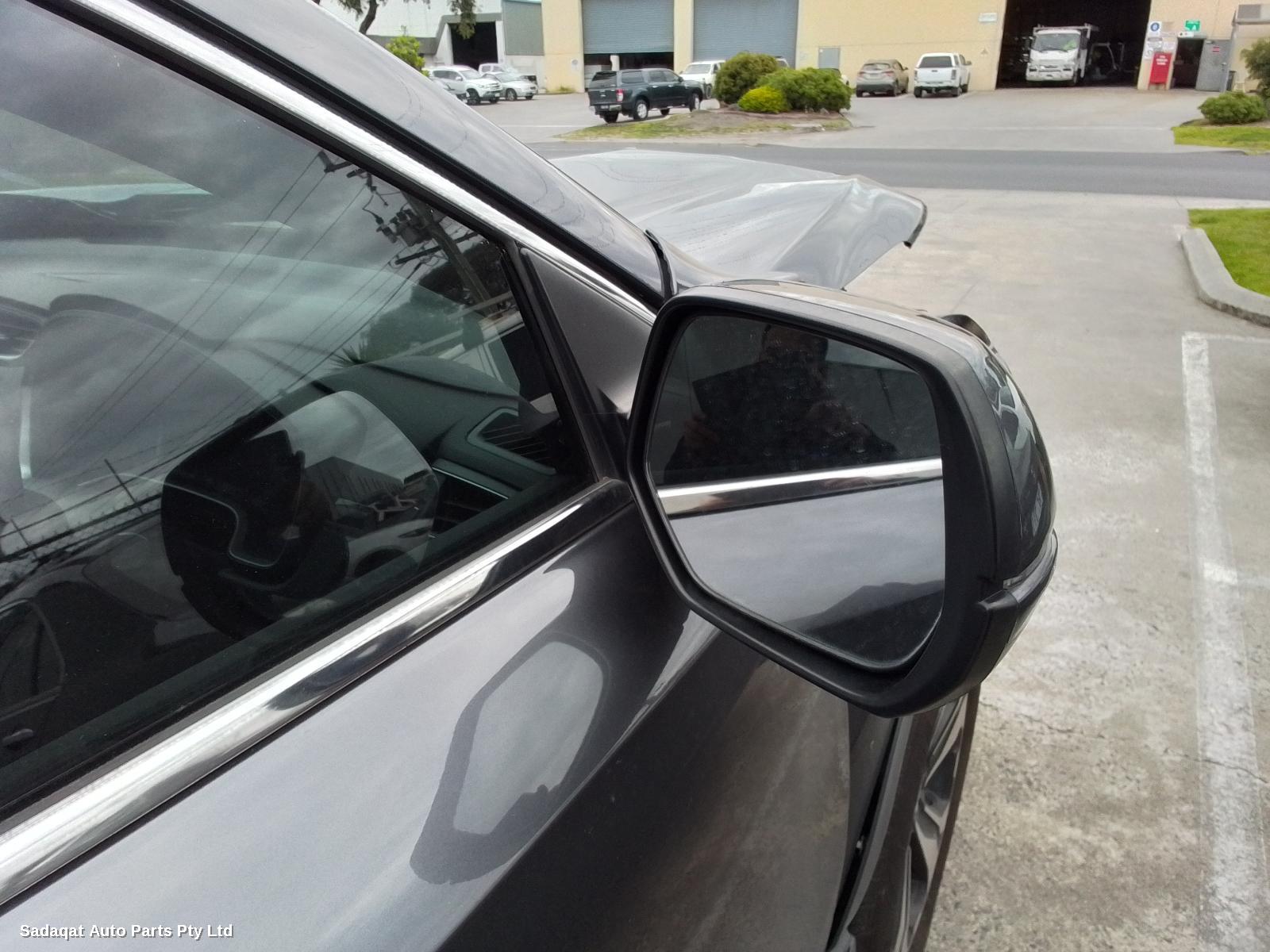 Honda Crv Right Front Door