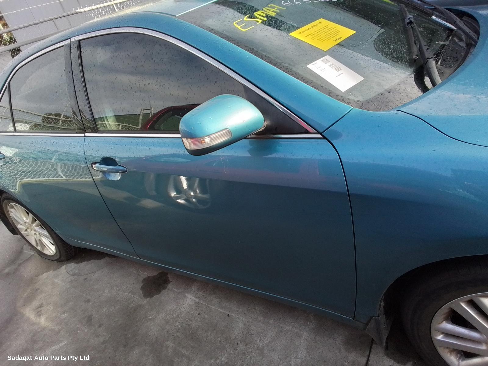 Toyota Aurion Bonnet Hinge/strut