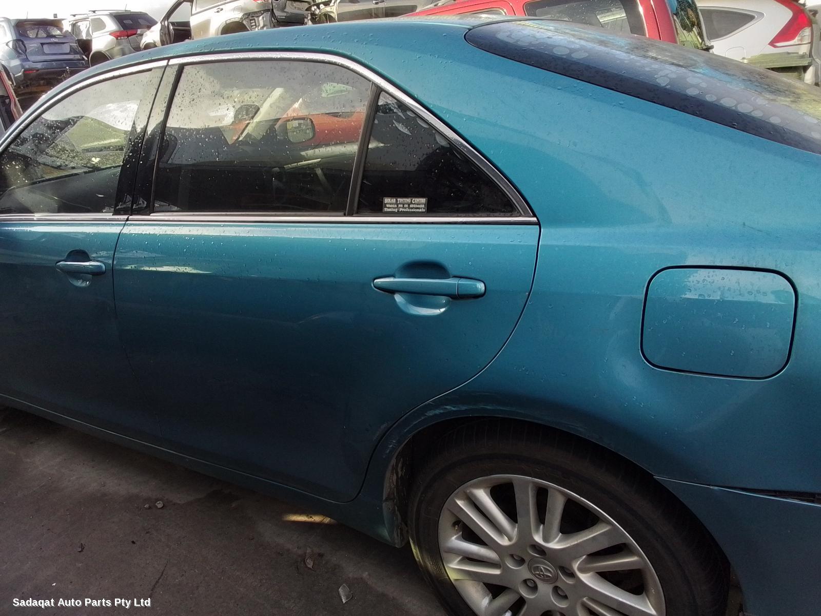 Toyota Aurion Bonnet Hinge/strut