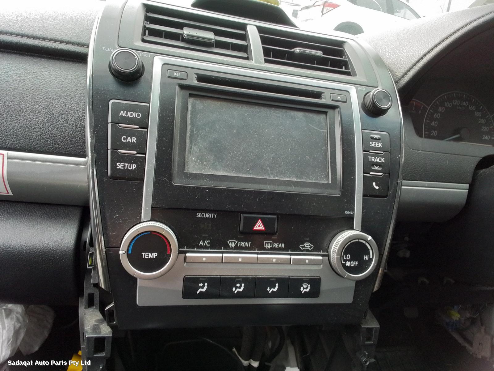 Toyota Camry Left Door Mirror