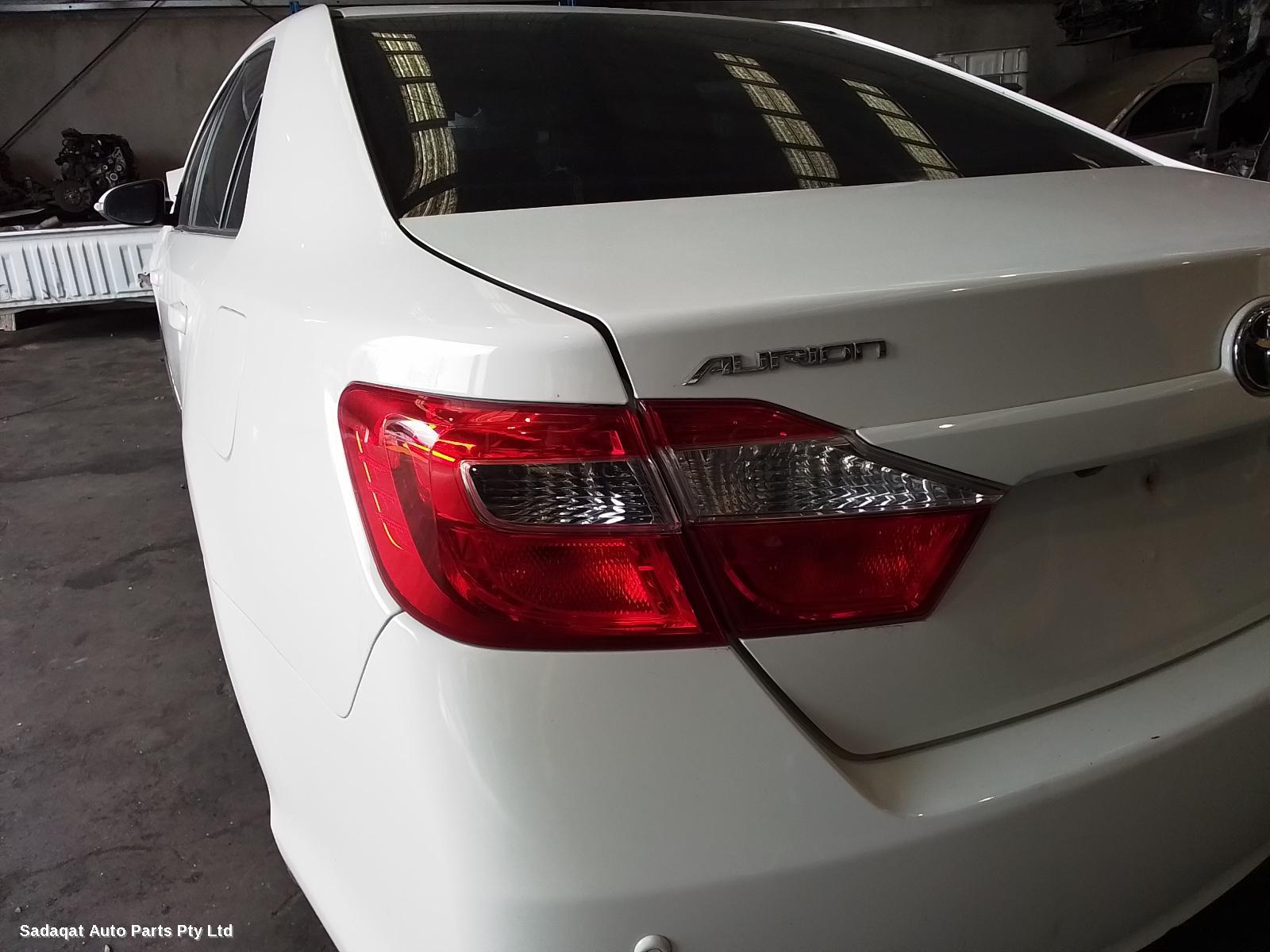 Toyota Aurion Left Taillight