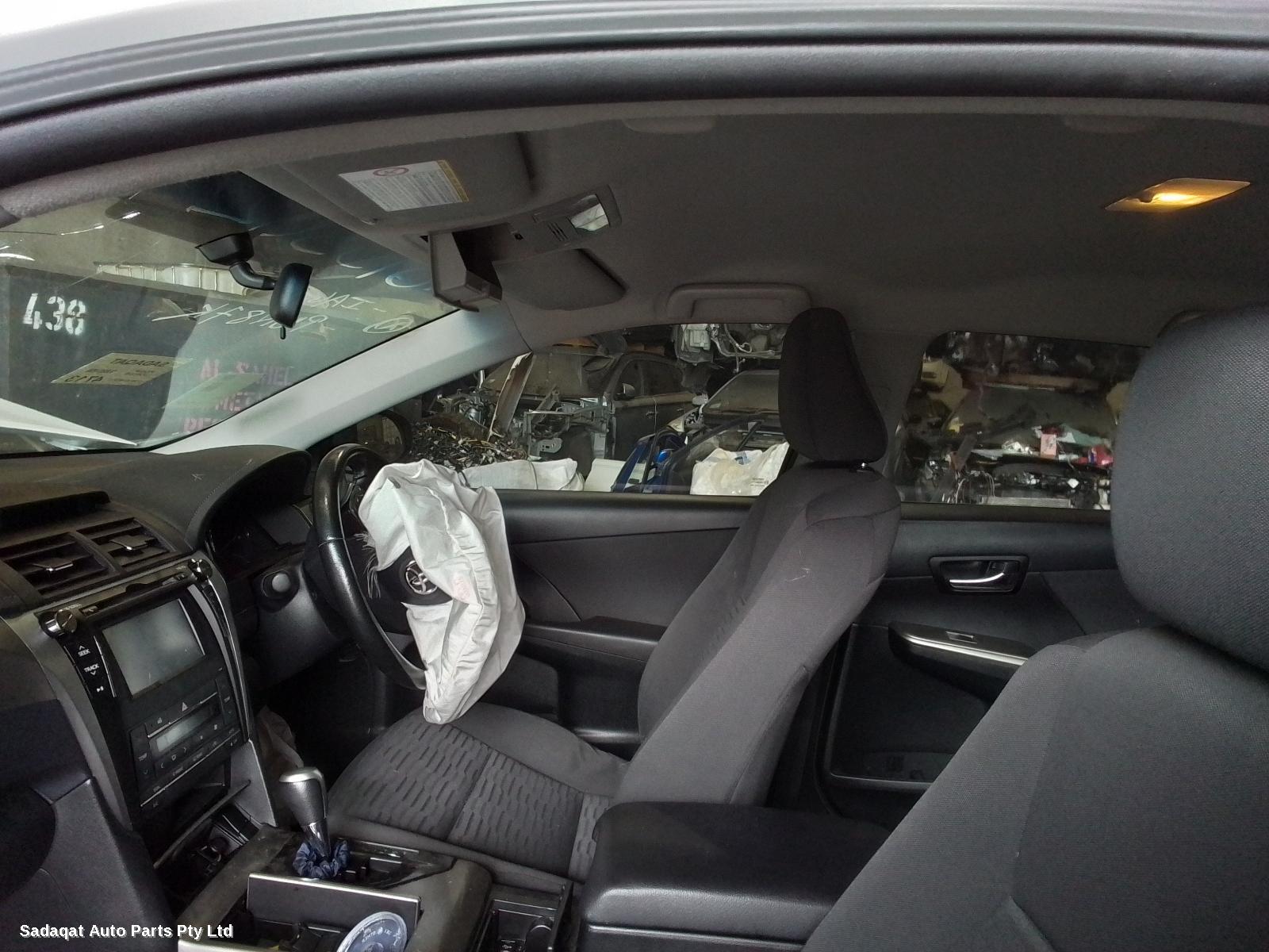 Toyota Aurion Left Taillight