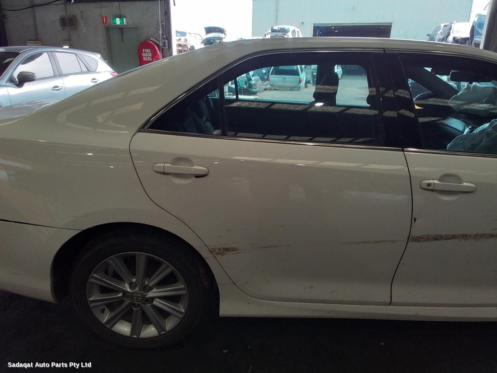 Toyota Aurion Left Taillight