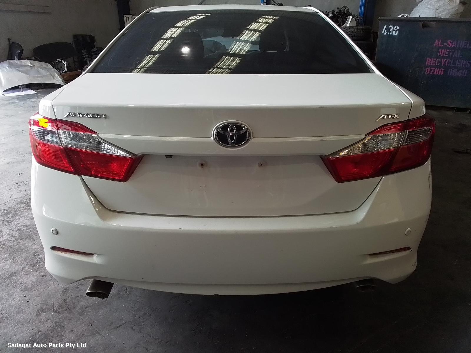 Toyota Aurion Left Taillight